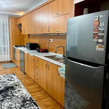Bigger House In Beylikduzu Apartman *
