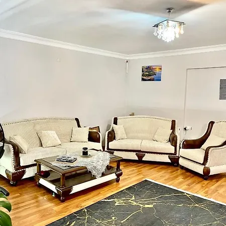 Bigger House In Beylikduzu Апартаменты Бююкчекмедже